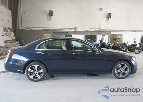 2019 Mercedes-Benz E 300 4Matic z USA, uszkodzony, nr VIN WDDZF4KB9KA531292